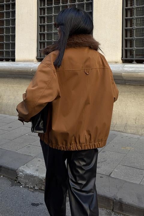 OVERSIZE JACKE MIT ABNEHMBAREM KUNSTFELLKRAGEN